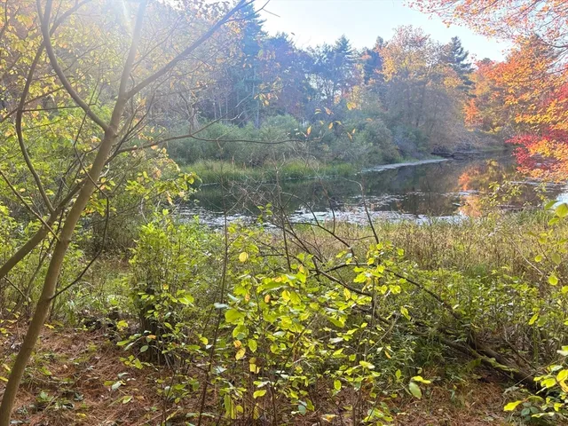 $165,000 | 9 Howarth Road, Oxford, MA 01540