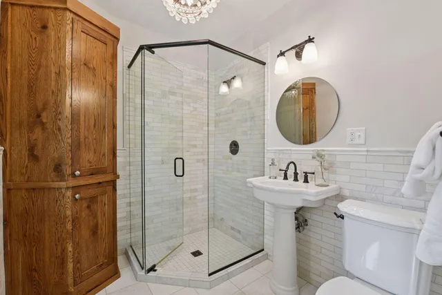 $14,995 | 2462 Lafayette Road, Minnetonka Beach, MN 55391