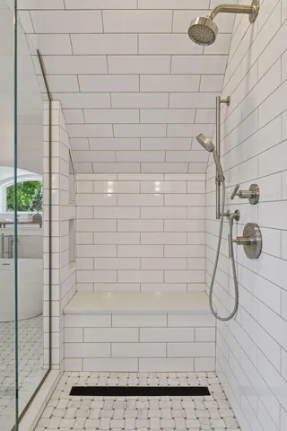 $14,995 | 2462 Lafayette Road, Minnetonka Beach, MN 55391