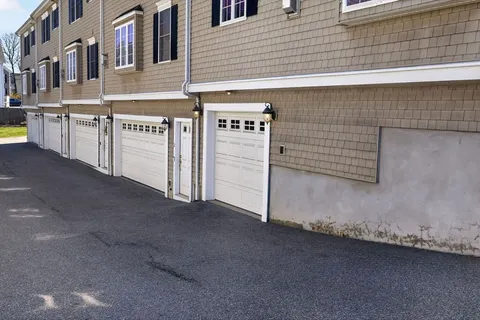 $775,000 | 36 Prospect Street, Unit 1, Waltham, MA 02453