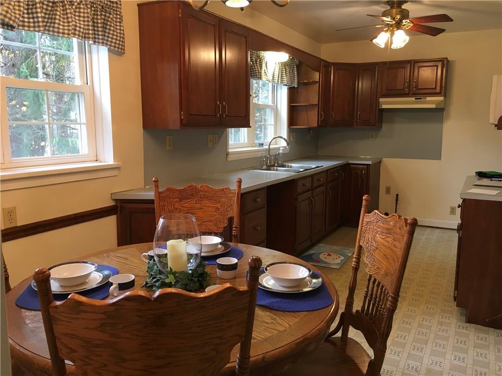 2730 Morefield Road Hermitage, PA 16148 - Photo 3 of 22 Gallery Image 3