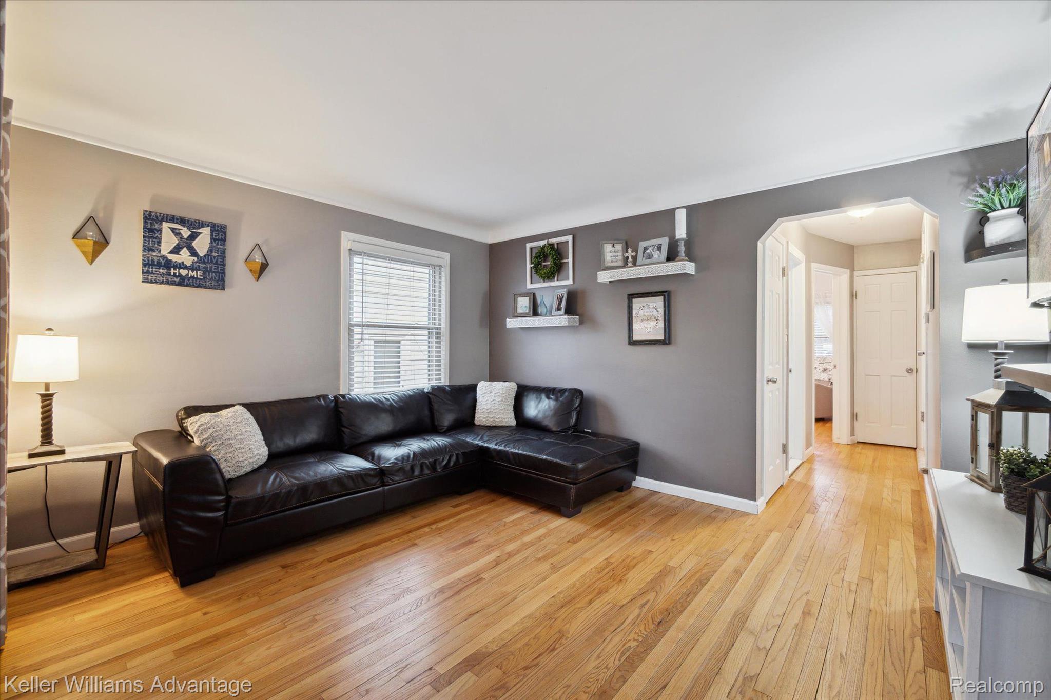 1426 Oakley Road Clawson, MI 48017 - Photo 4 of 25 Gallery Image 4