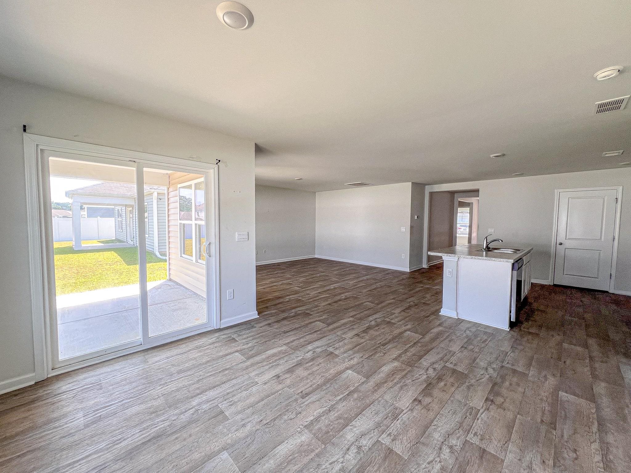 339 Spruce Pne Way Conway, SC 29526 - Photo 8 of 28