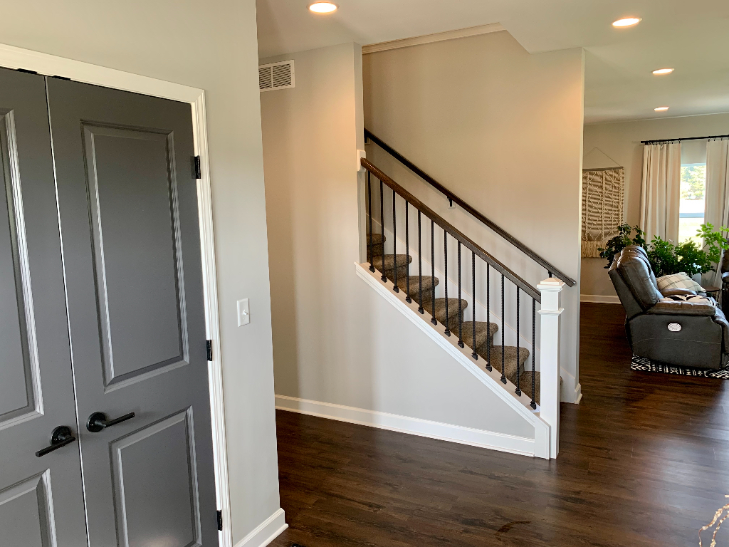 1493 North 3045th Road Ottawa, IL 61350 - Photo 2 of 23 a view of entryway with livingroom and wooden floor
