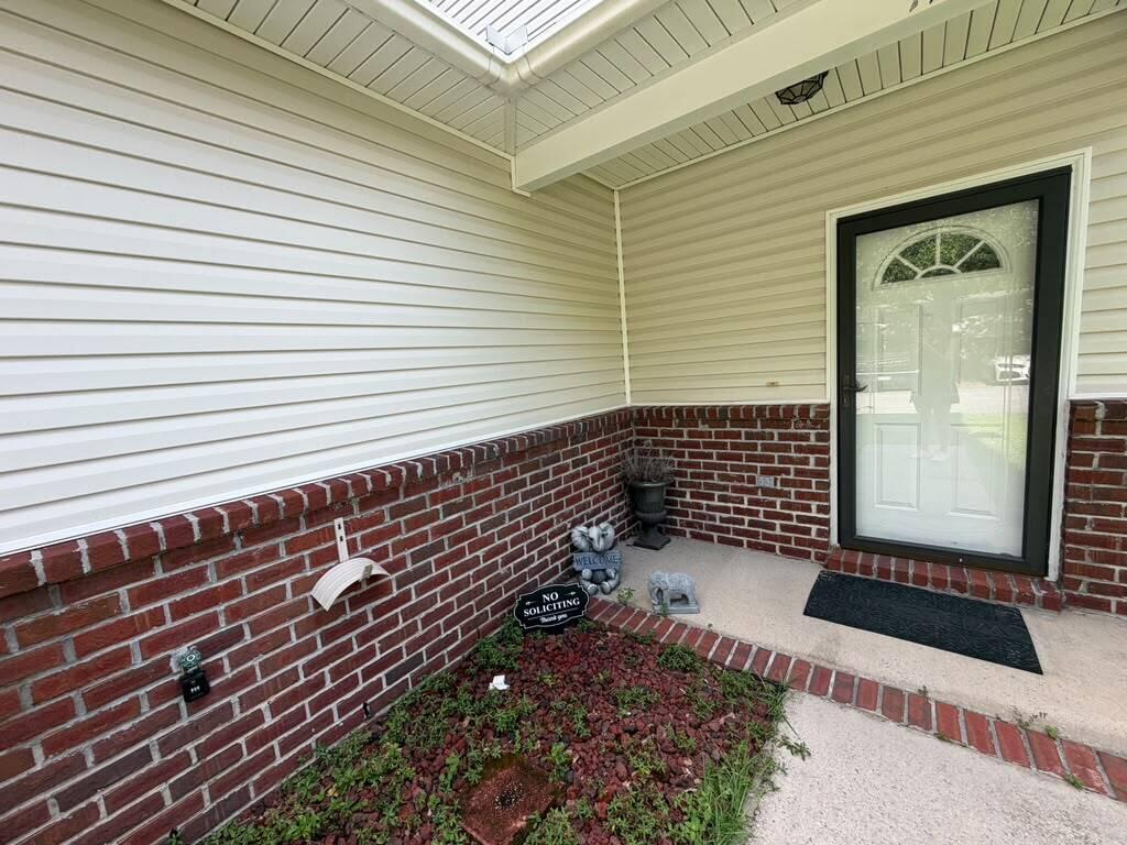 1417 Beaver Run Road Niceville, FL 32578 - Photo 2 of 23 WhatsApp Image 2026-08-03 at 5.25.05 PM