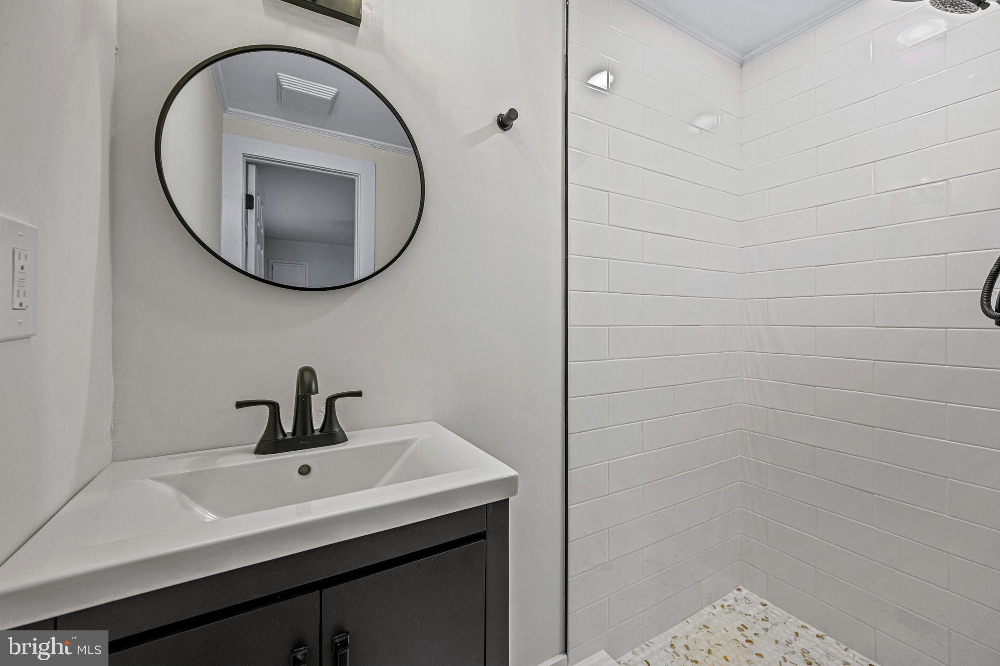 44 Sullivan Road Westminster, MD 21157 - Photo 28 of 65 Ensuite Bath