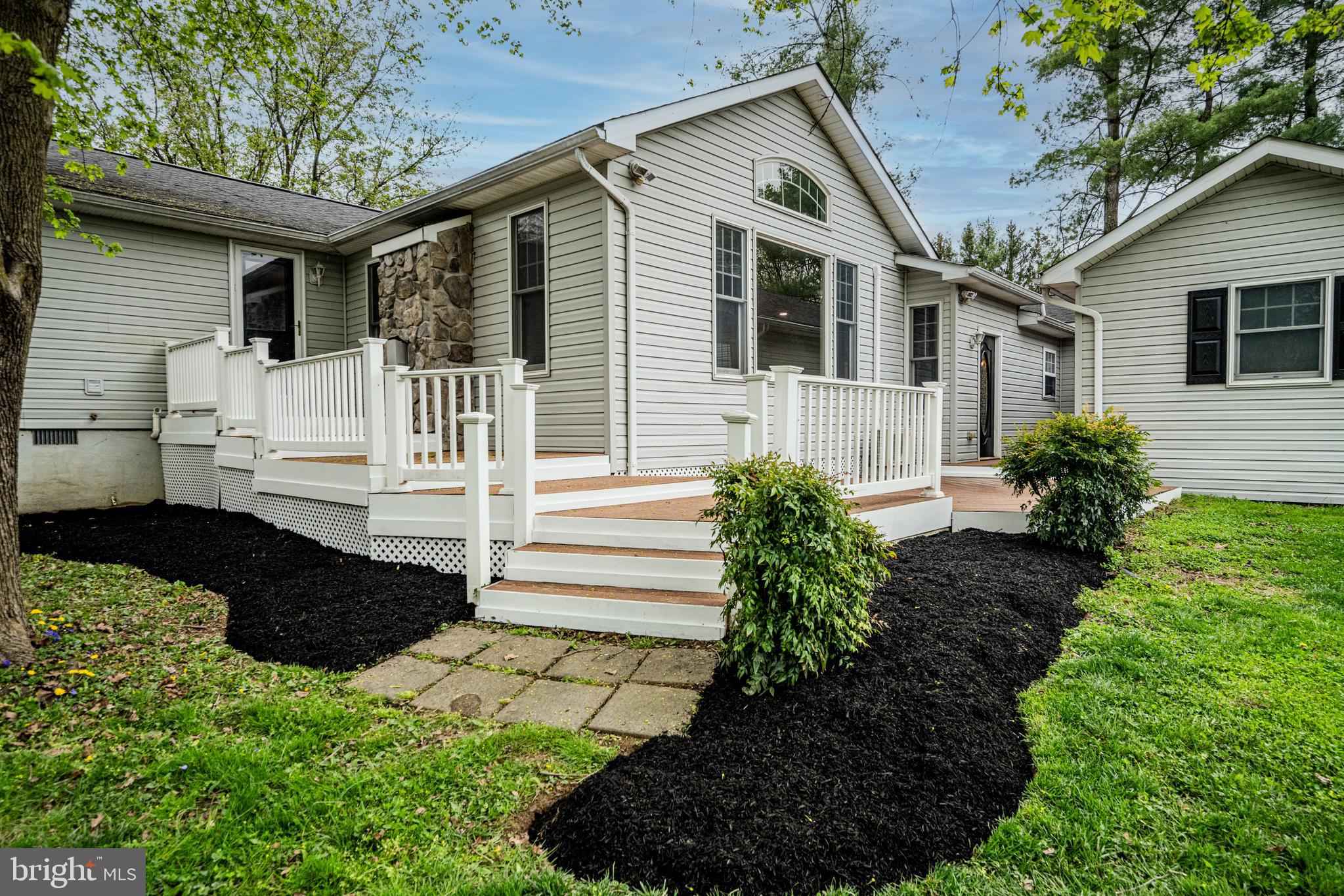 44 Sullivan Road Westminster, MD 21157 - Photo 45 of 65 Deck