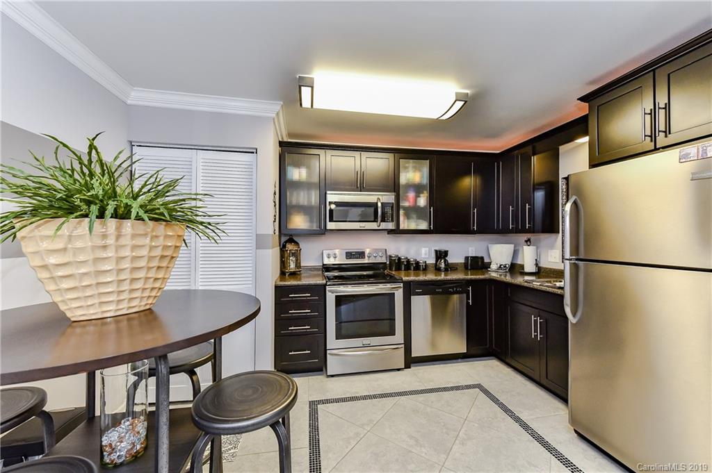 109 Stroupe Road, Unit F Gastonia, NC 28056 - Photo 6 of 18 Gallery Image 6