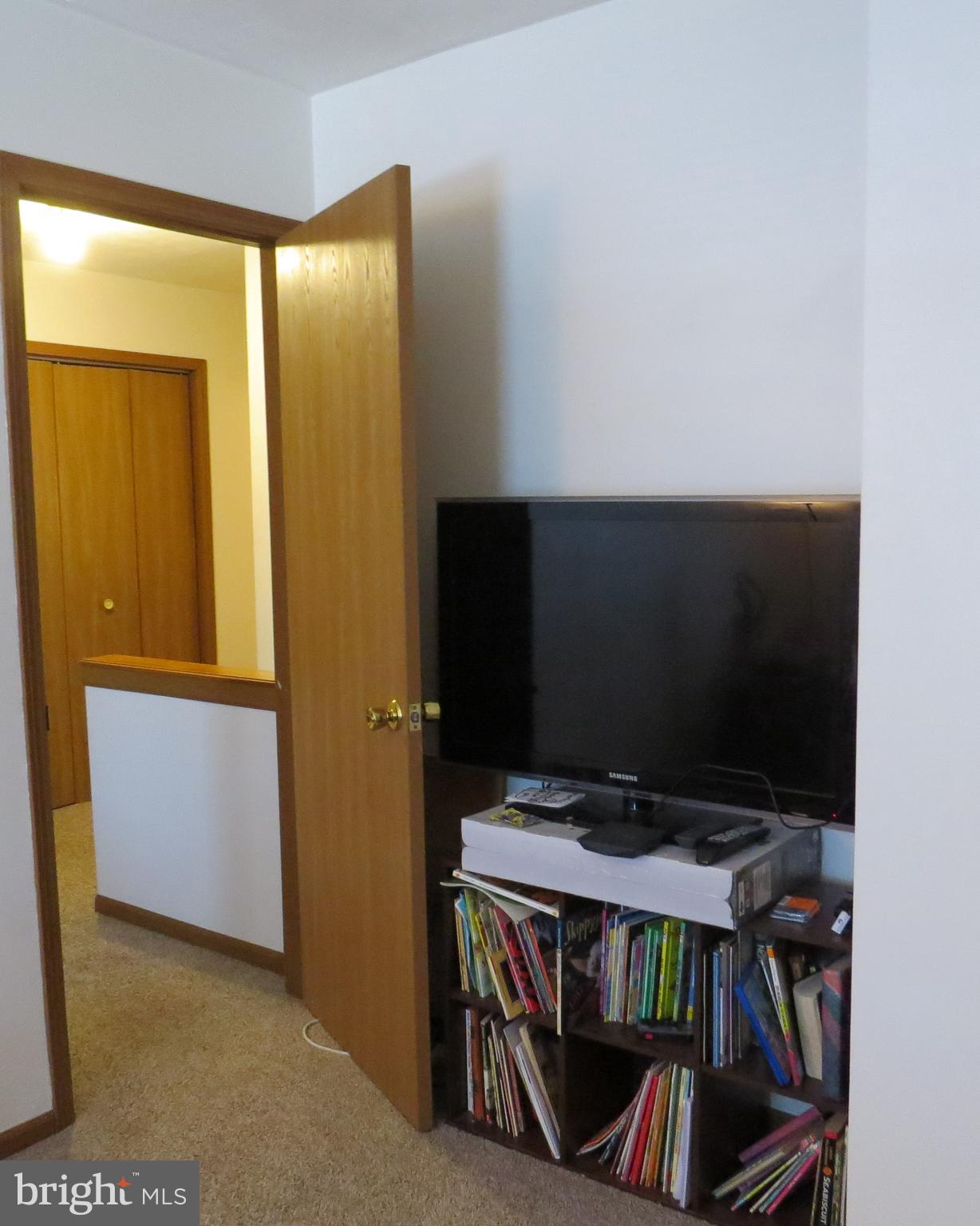 226 Georgetown Court Hanover, PA 17331 - Photo 20 of 35 Gallery Image 20