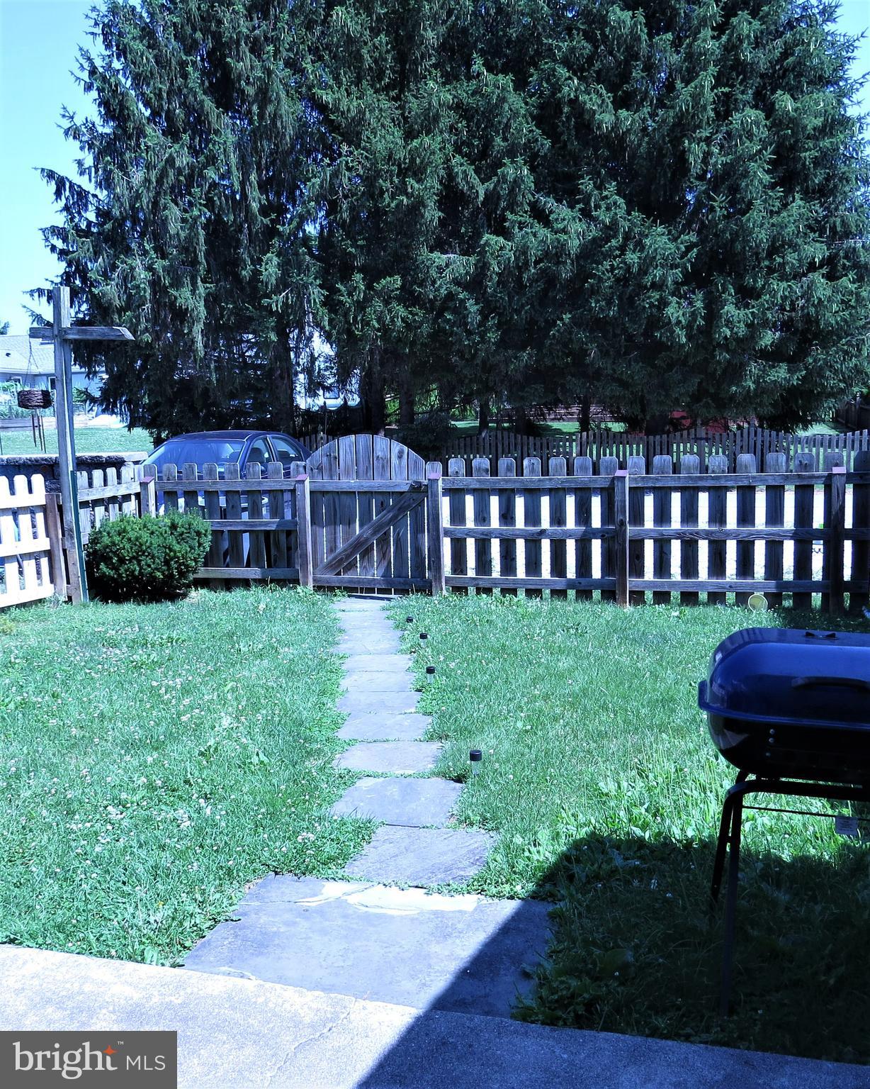 226 Georgetown Court Hanover, PA 17331 - Photo 27 of 35 Gallery Image 27