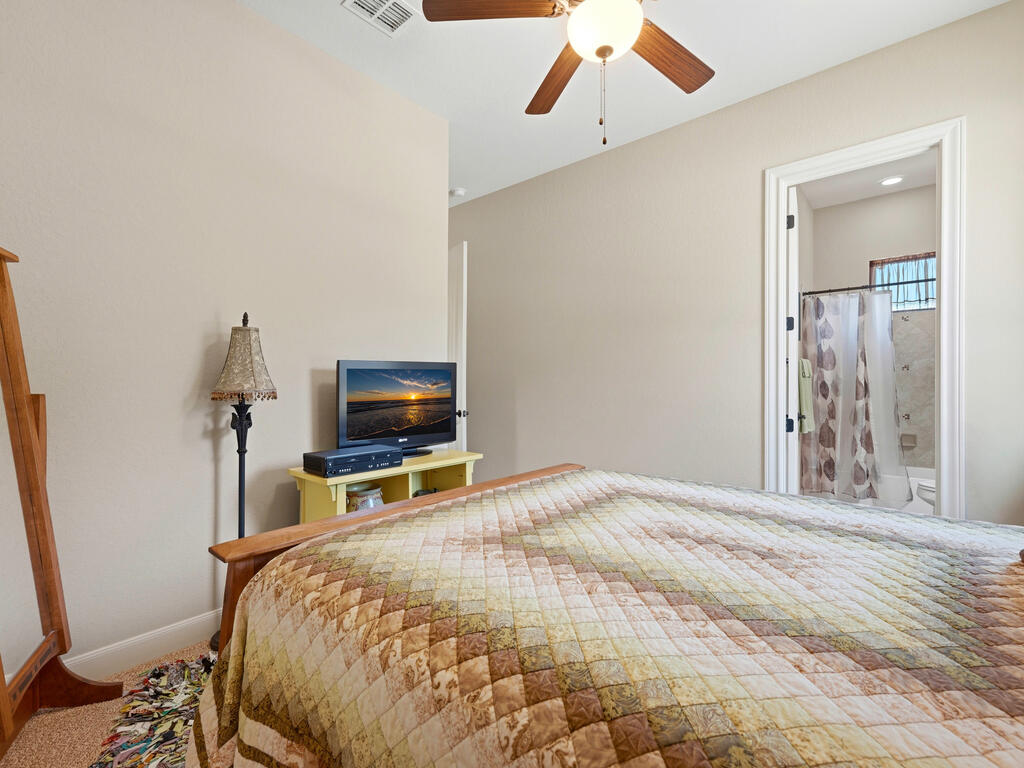 228 Lucky Ridge Bandera, TX 78003 - Photo 24 of 74 Gallery Image 24