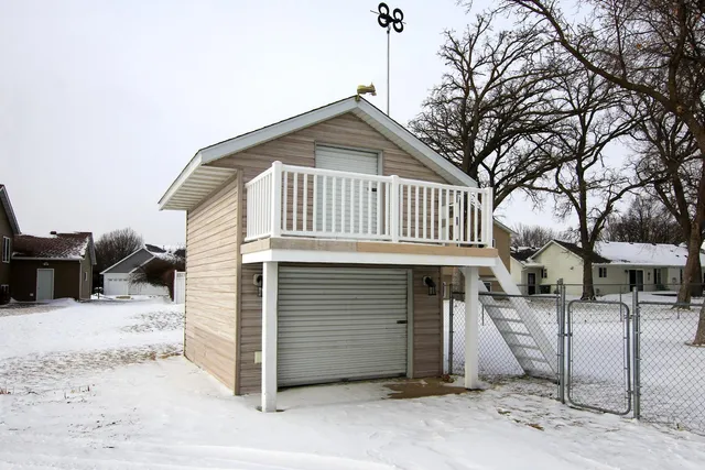 $479,900 | 720 Tyler Street Southwest, Hutchinson, MN 55350