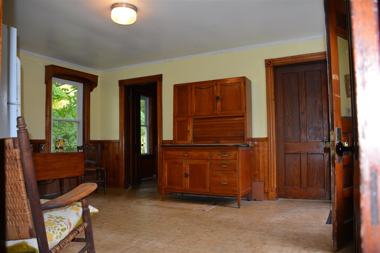 247 Burgess Road Bennington, VT 05201 - Photo 5 of 39