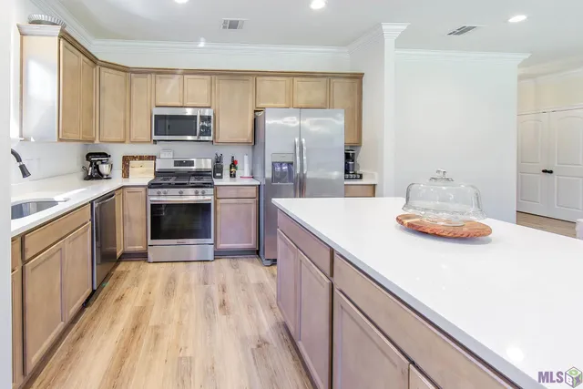 $2,500 | 208 Marie Claire Drive, Houma, LA 70364