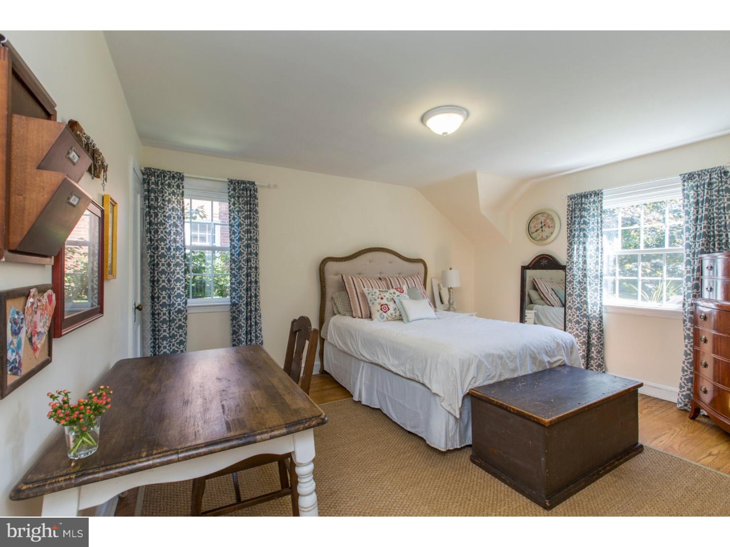 741 Brooke Road Glenside, PA 19038 - Photo 9 of 23 Gallery Image 9