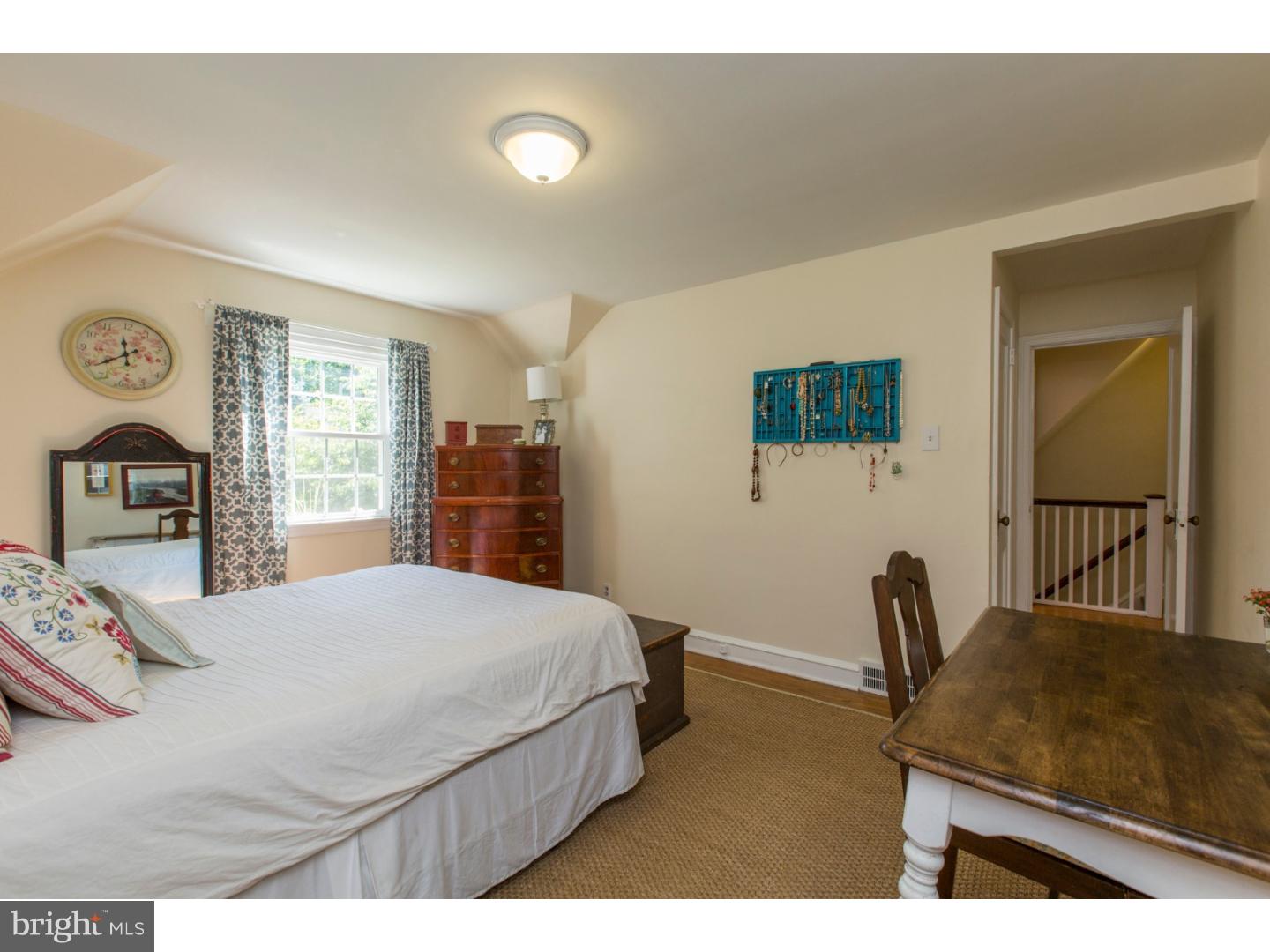 741 Brooke Road Glenside, PA 19038 - Photo 10 of 23 Gallery Image 10