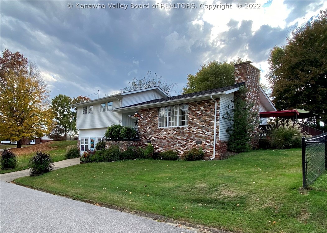 315 Oakview Terrace Ripley, WV 25271 - Photo 4 of 29 Gallery Image 4