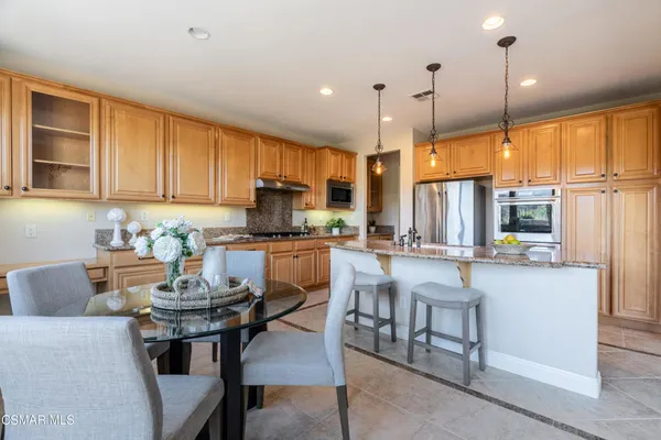 $1,949,000 | 4234 Via Cerritos, Newbury Park, CA 91320