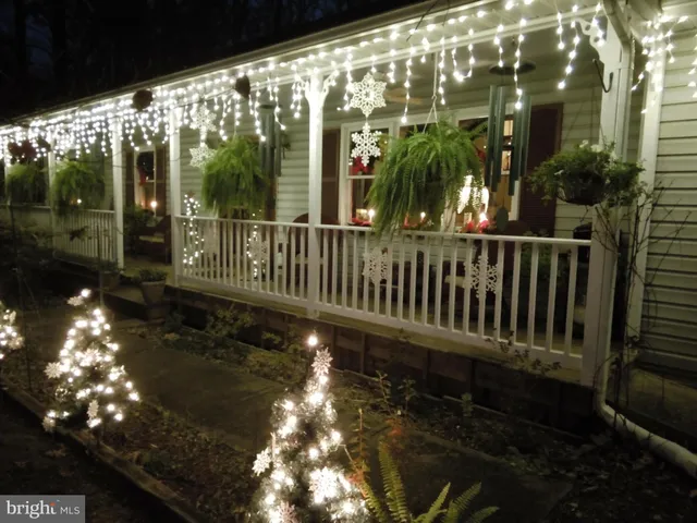 $670,000 | 13437 Bristow Road, Nokesville, VA 20181