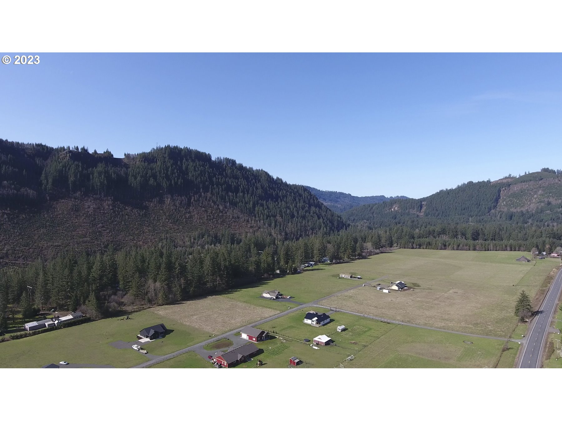 11642 Lewis River Road Ariel, WA 98603 - Photo 10 of 24 Gallery Image 10