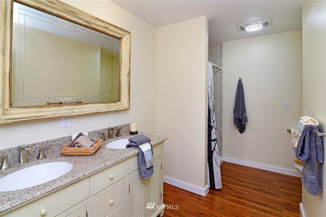 34301 Bodine Road Northeast Kingston, WA 98346 - Photo 13 of 25 Gallery Image 13
