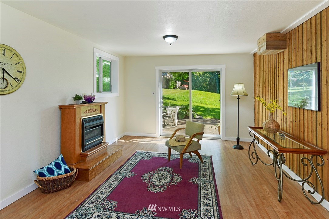 34301 Bodine Road Northeast Kingston, WA 98346 - Photo 14 of 25 Gallery Image 14