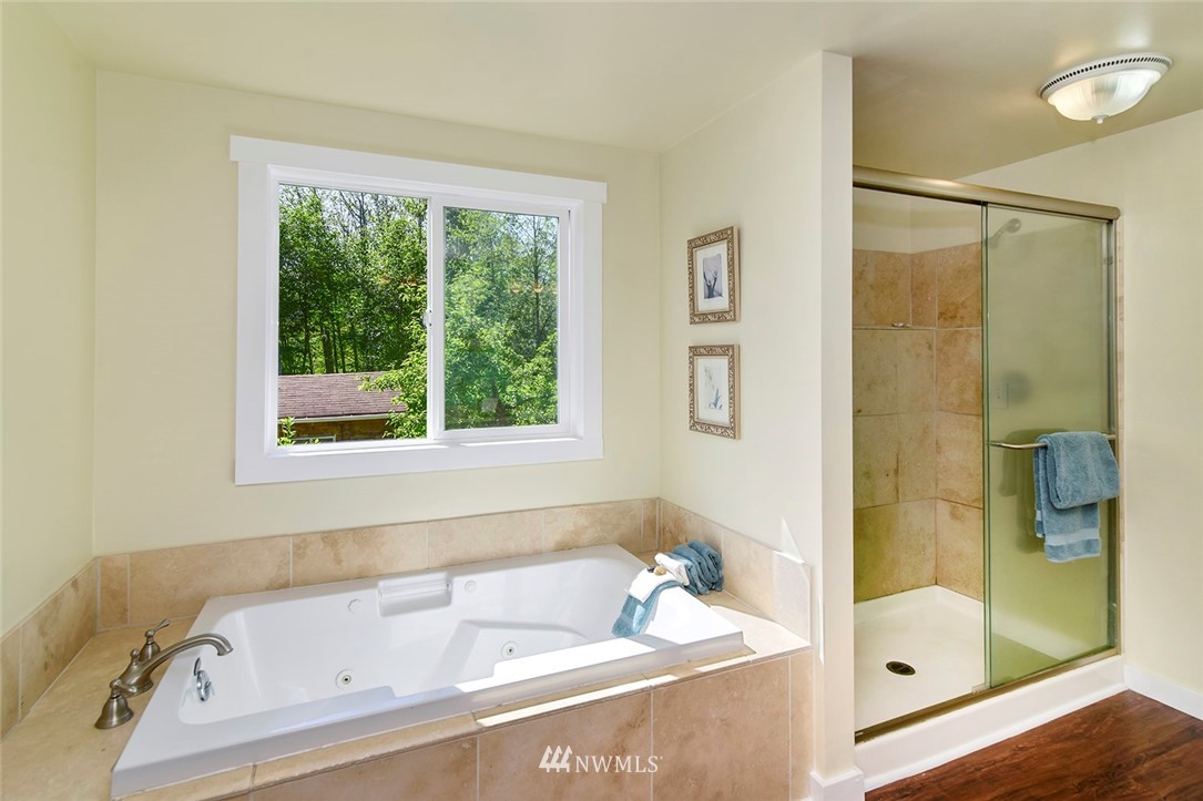 34301 Bodine Road Northeast Kingston, WA 98346 - Photo 10 of 25 Gallery Image 10