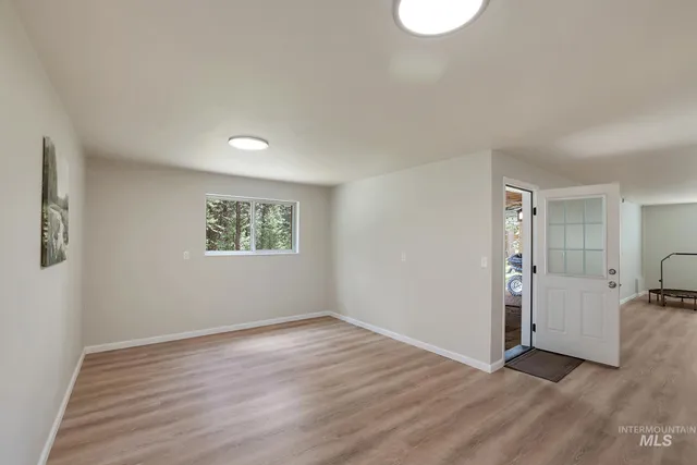 $945,000 | 4490 Vardon Road, New Meadows, ID 83654