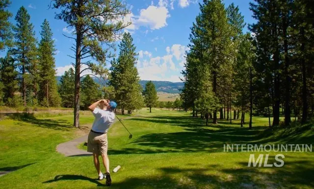 $945,000 | 4490 Vardon Road, New Meadows, ID 83654