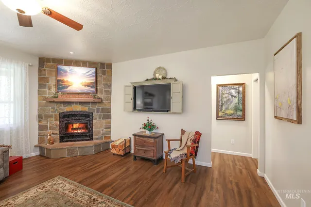 $945,000 | 4490 Vardon Road, New Meadows, ID 83654