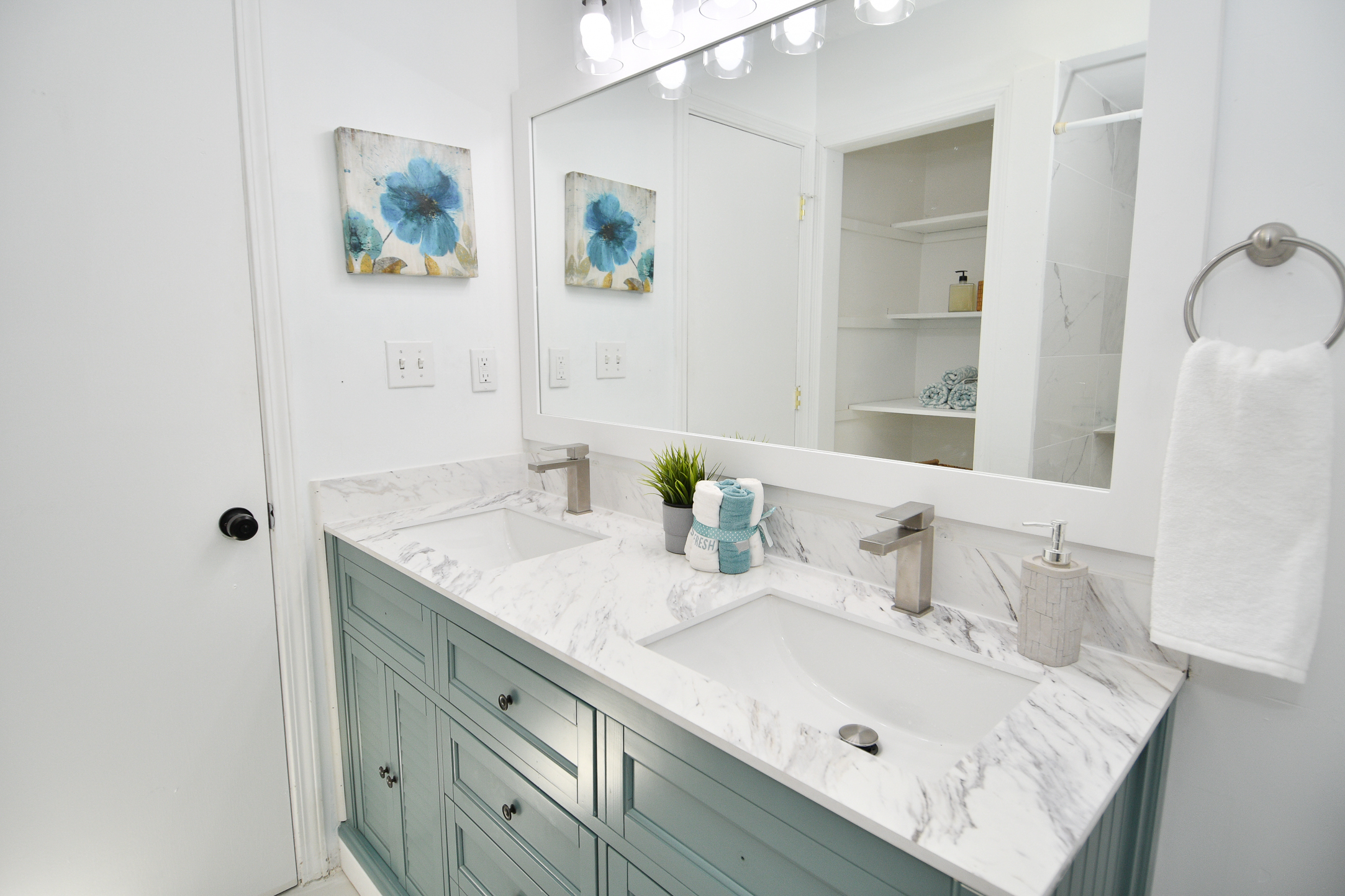 3155 Meridian Meadows Road Greenwood, IN 46142 - Photo 16 of 24