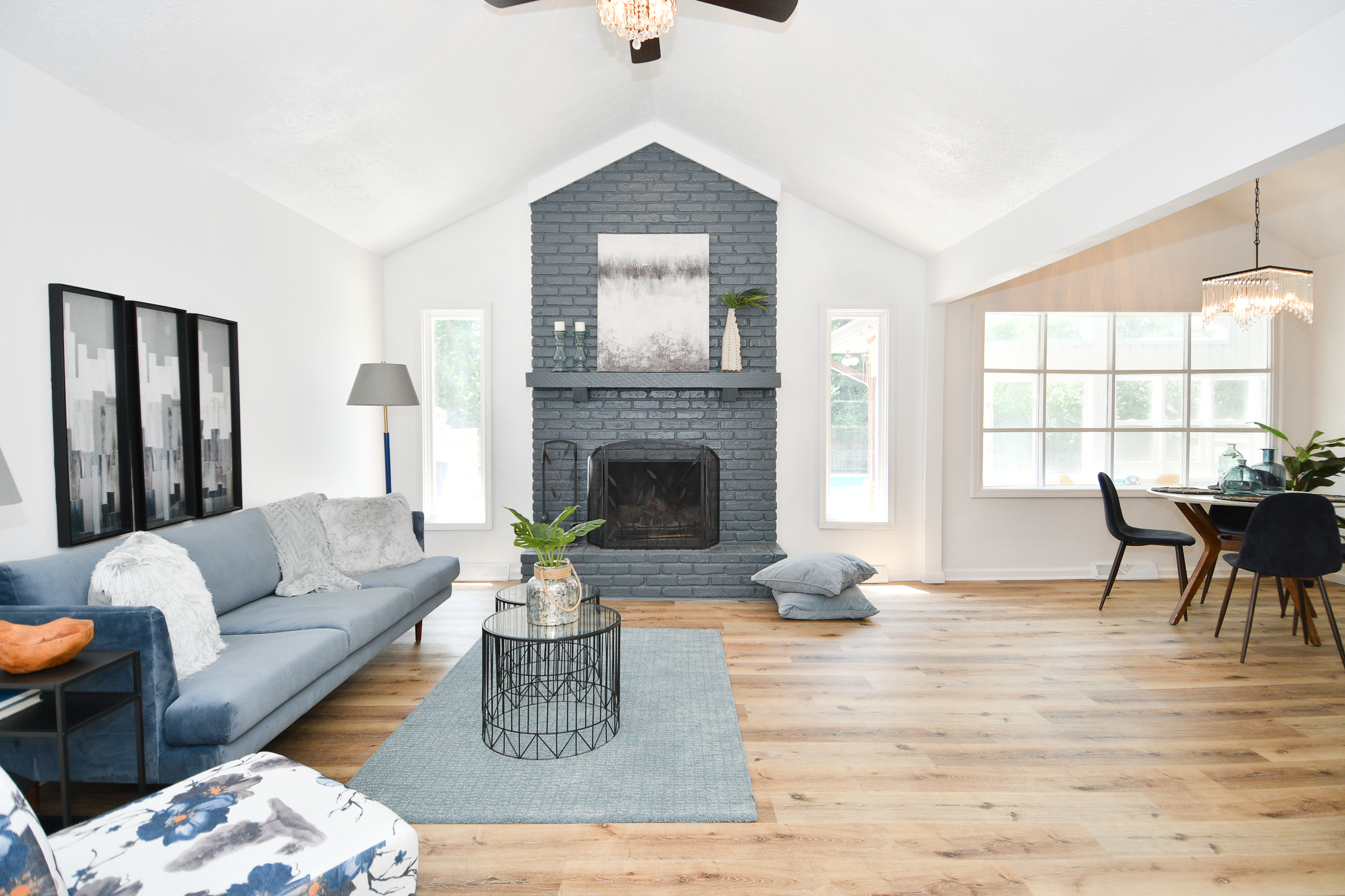 3155 Meridian Meadows Road Greenwood, IN 46142 - Photo 2 of 24