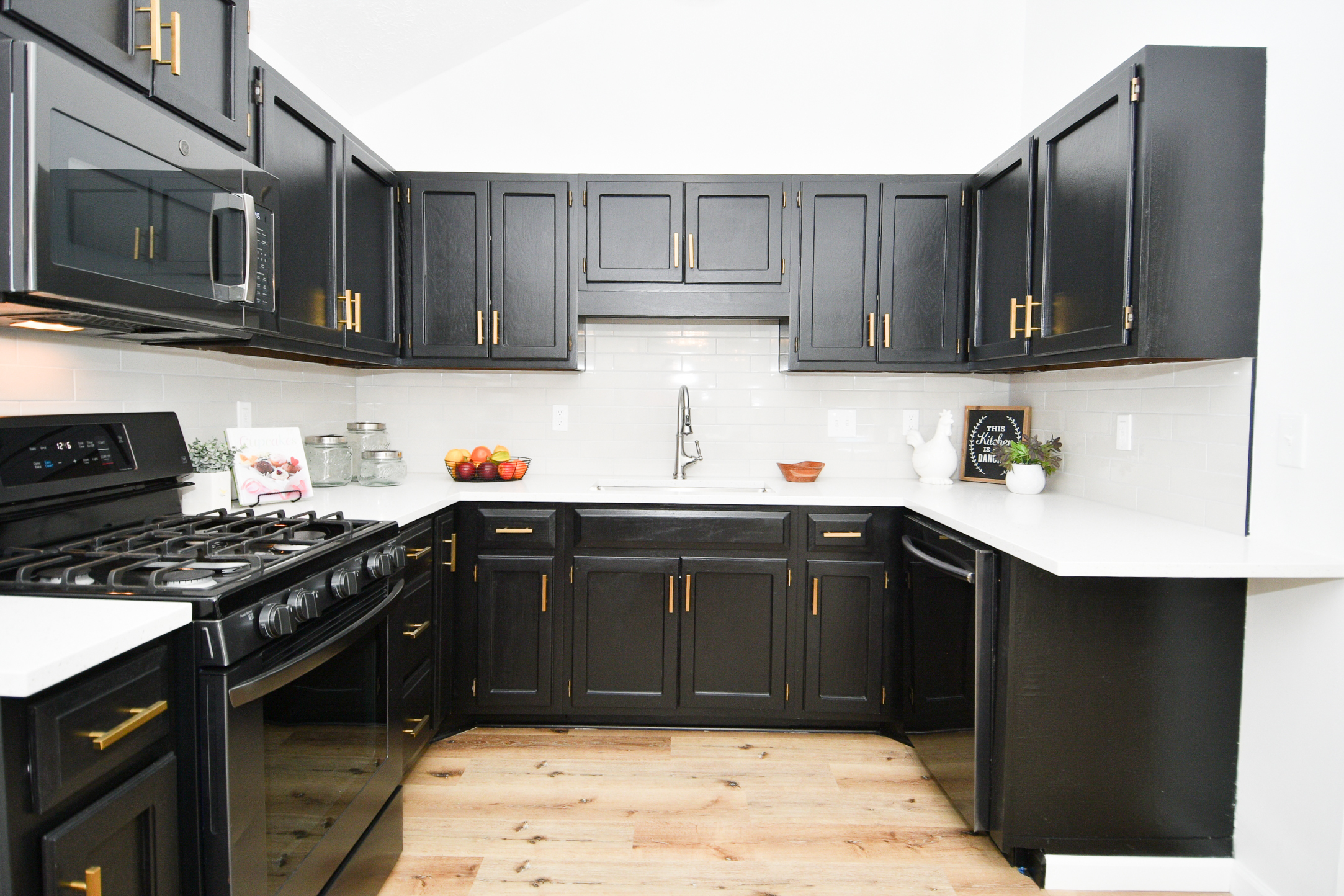 3155 Meridian Meadows Road Greenwood, IN 46142 - Photo 7 of 24