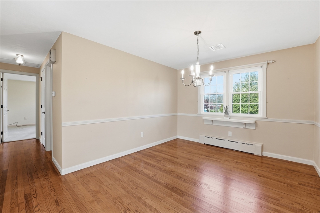 35 Richmond Road Ludlow, MA 01056 - Photo 14 of 41