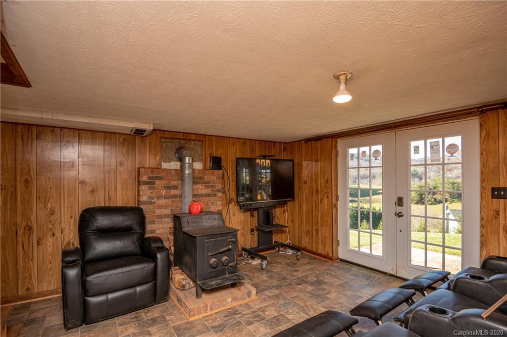 325 Beaverdam Loop Road Candler, NC 28715 - Photo 31 of 48 Gallery Image 31