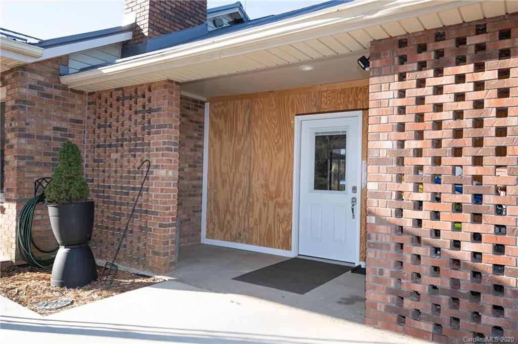325 Beaverdam Loop Road Candler, NC 28715 - Photo 33 of 48 Gallery Image 33