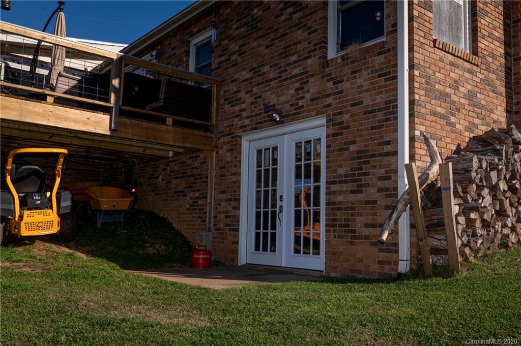 325 Beaverdam Loop Road Candler, NC 28715 - Photo 36 of 48 Gallery Image 36