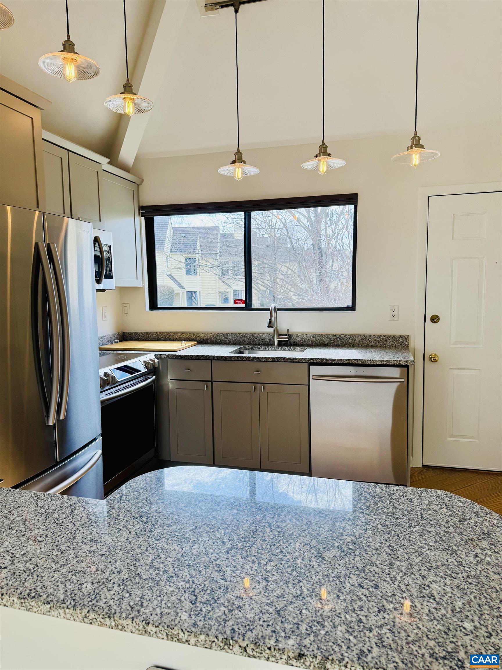 1238 Chatham Ridge Charlottesville, VA 22901 - Photo 2 of 10