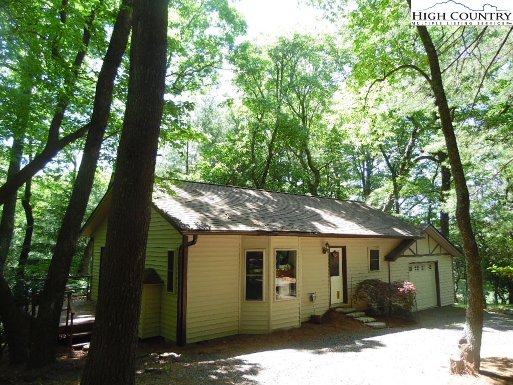 227 Deer Run Road Glade Valley, NC 28627 - Photo 20 of 25 Gallery Image 20
