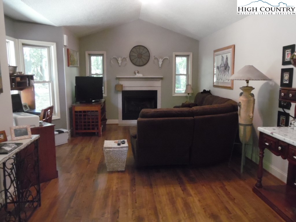 227 Deer Run Road Glade Valley, NC 28627 - Photo 22 of 25 Gallery Image 22
