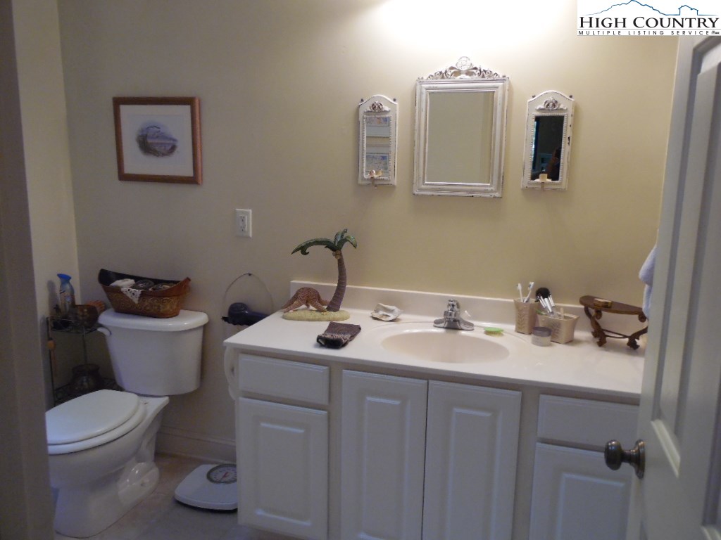 227 Deer Run Road Glade Valley, NC 28627 - Photo 24 of 25 Gallery Image 24