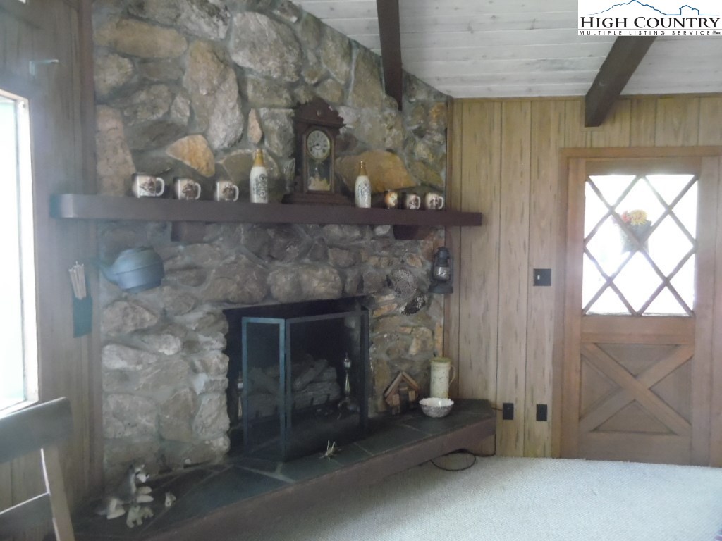 227 Deer Run Road Glade Valley, NC 28627 - Photo 9 of 25 Gallery Image 9