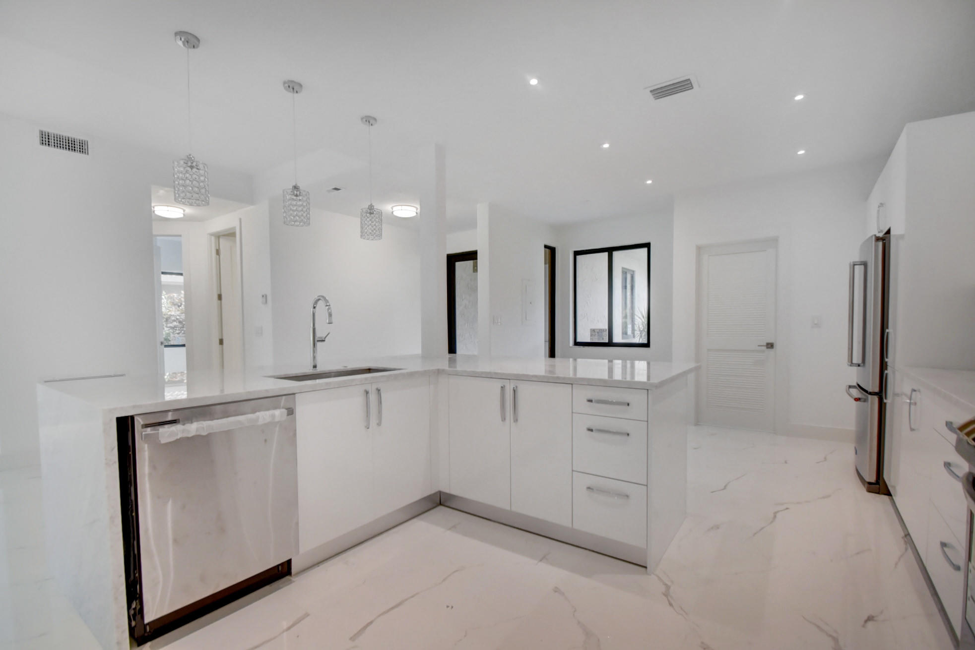 19855 Planters Boulevard, Unit D Boca Raton, FL 33434 - Photo 15 of 89 Kitchen