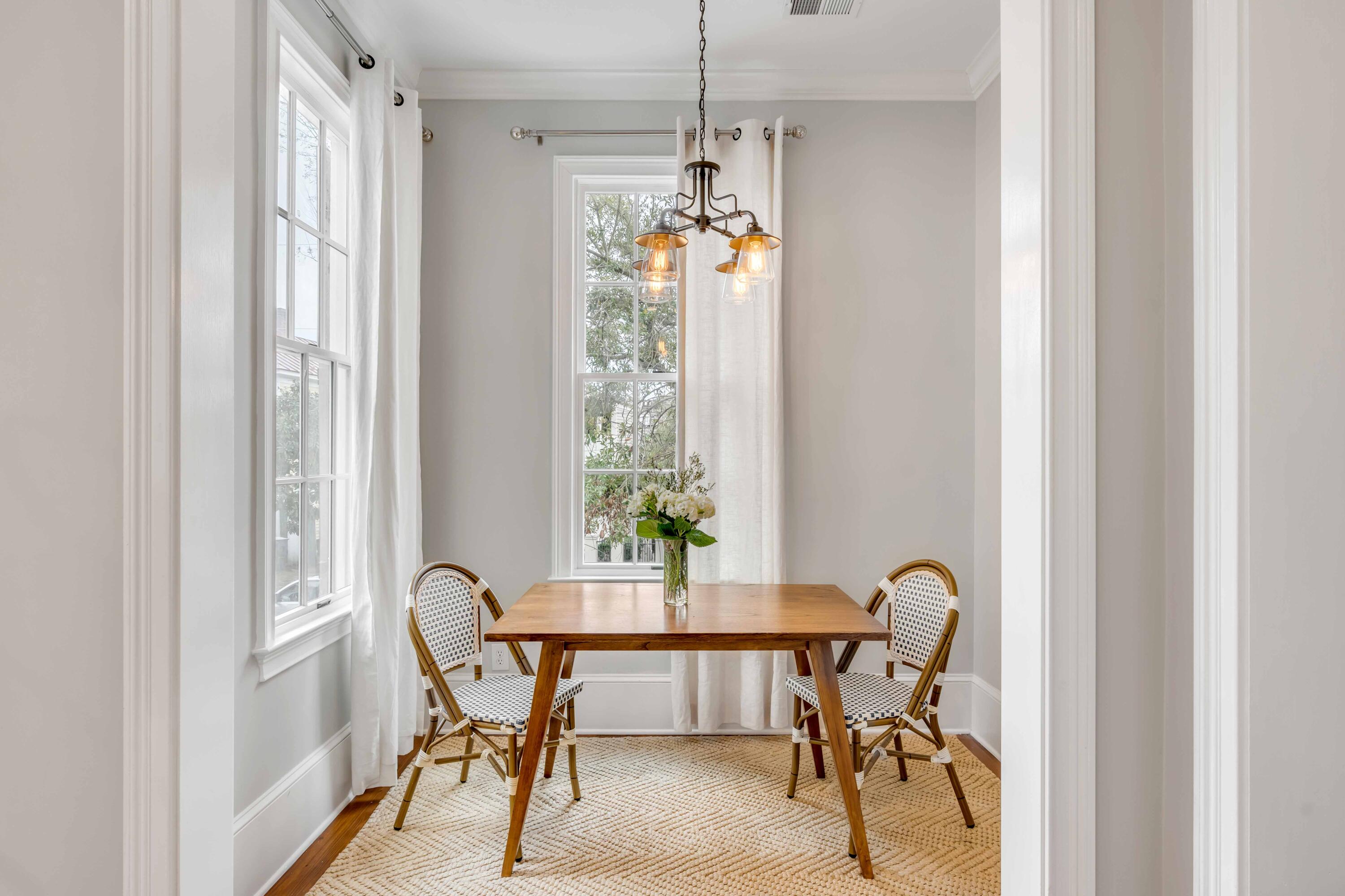 8 Marion Street Charleston, SC 29403 - Photo 14 of 61 Dining Room