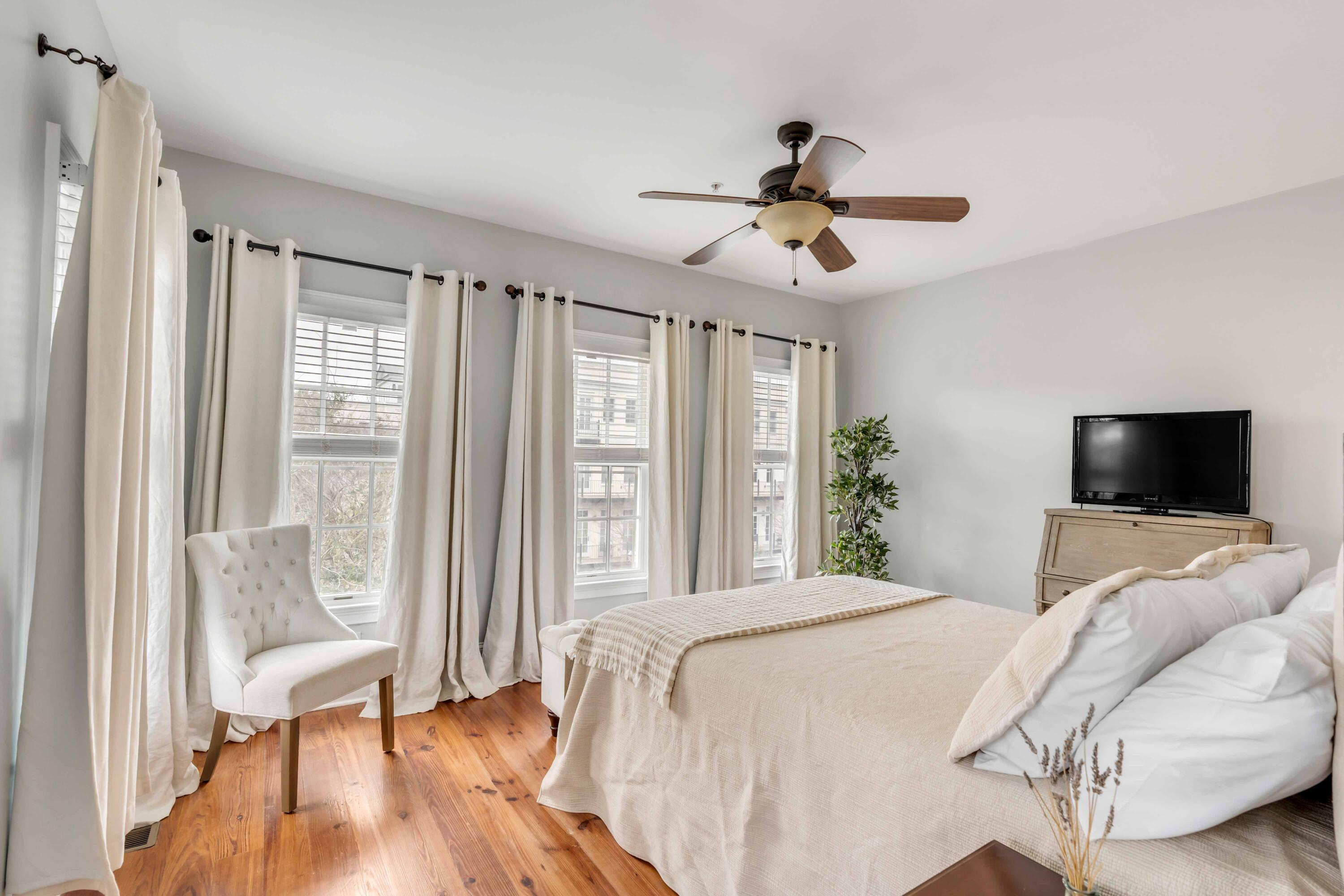 8 Marion Street Charleston, SC 29403 - Photo 34 of 61 BDR Room 1