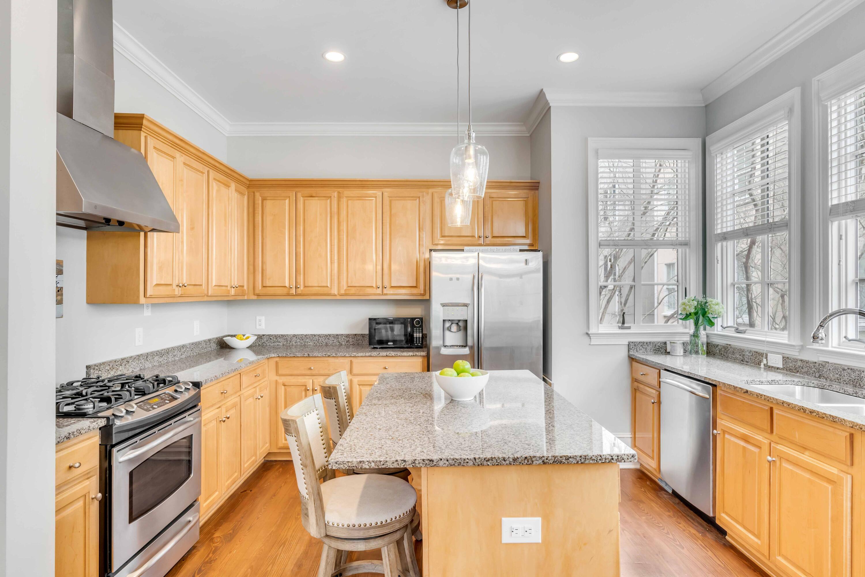 8 Marion Street Charleston, SC 29403 - Photo 6 of 61 Kitchen Island