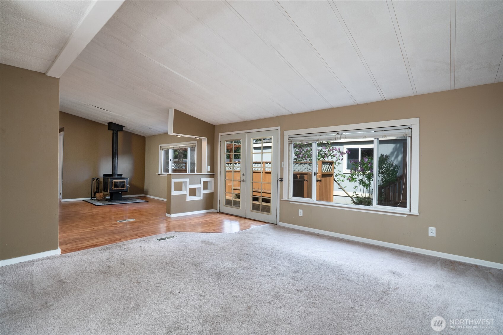 1014 West Smith Road, Unit 10 Bellingham, WA 98226 - Photo 3 of 12 Gallery Image 3