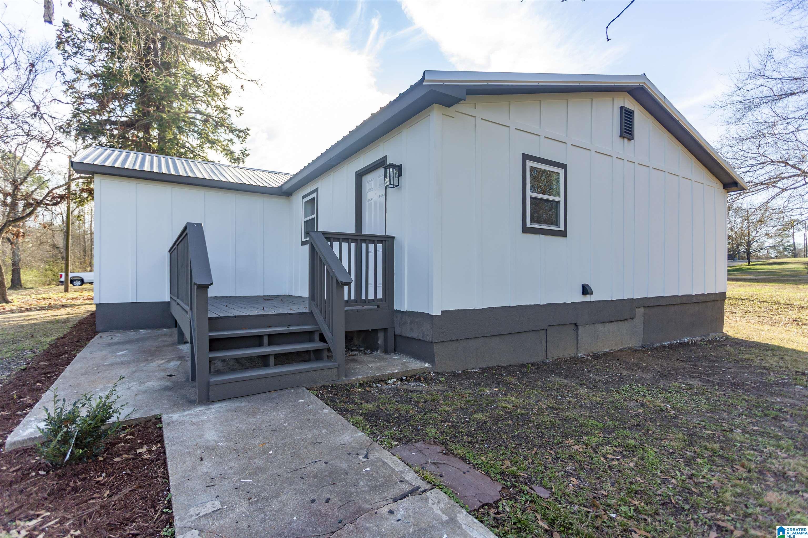 447 Cannie Phillips Road Sumiton, AL 35148 - Photo 13 of 40
