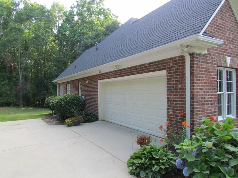 315 Farm Lake Road Boiling Springs, SC 29316 - Photo 21 of 26 Gallery Image 21
