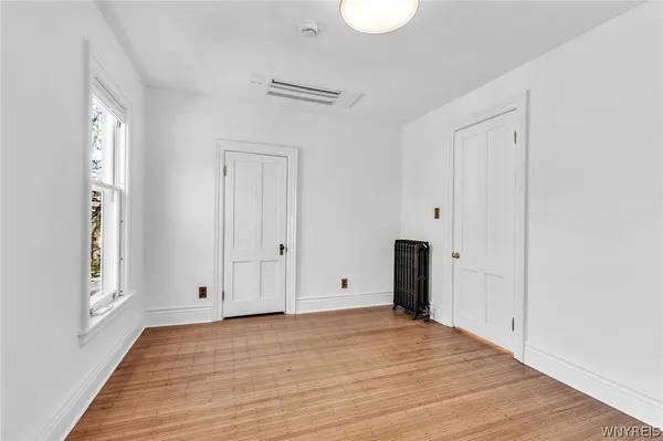 $3,700 | 887 West Ferry Street, Buffalo, NY 14209